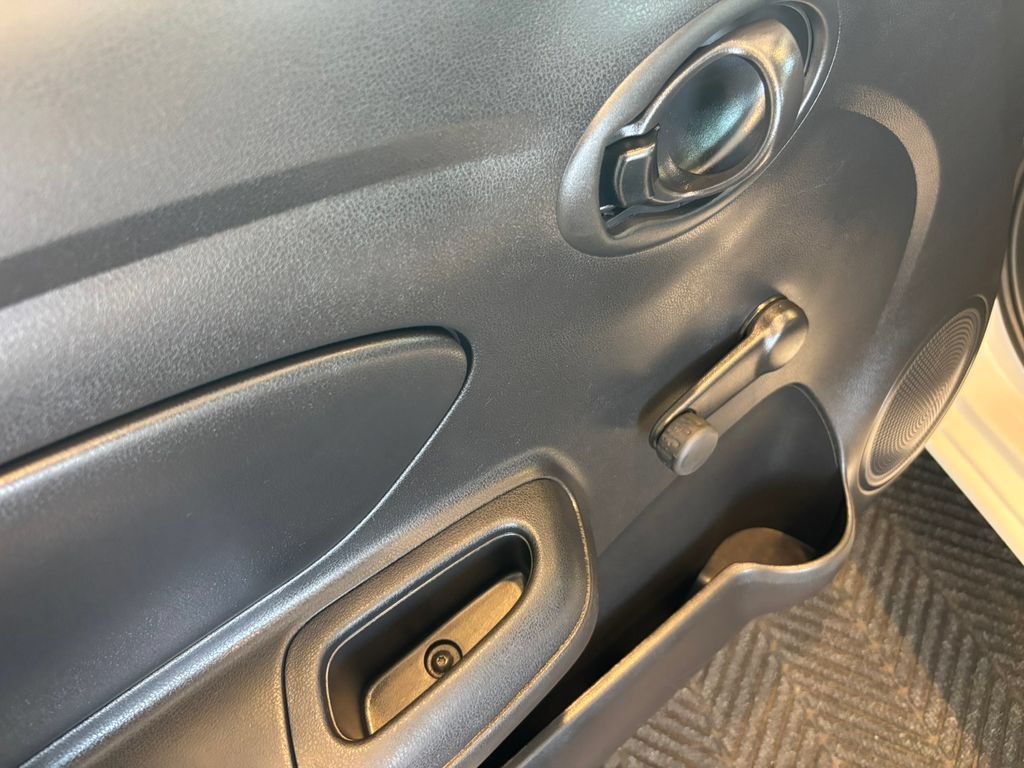Used 2019 Nissan Versa S Plus FWD image 14