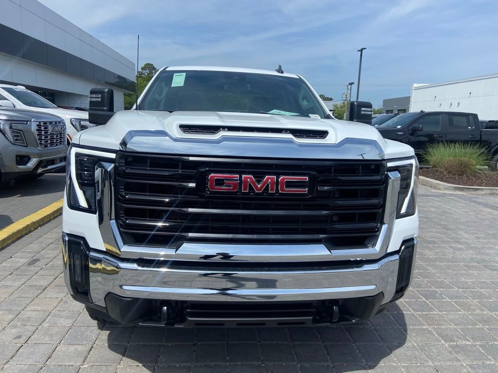 New 2026 GMC Sierra 2500 Pro w/ Convenience Package RWD image 3