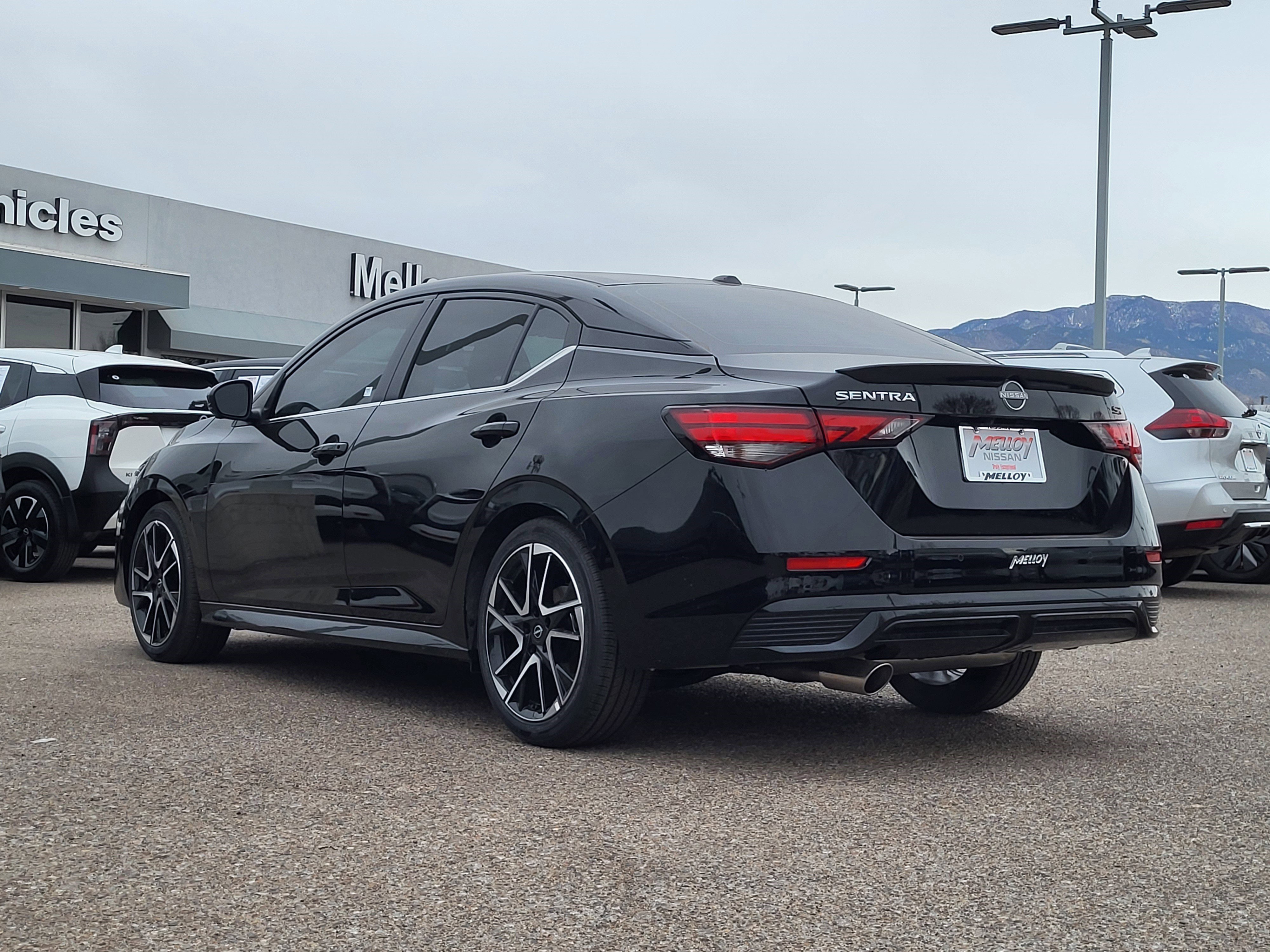 New 2025 Nissan Sentra SR w/ SR Premium Package image 4