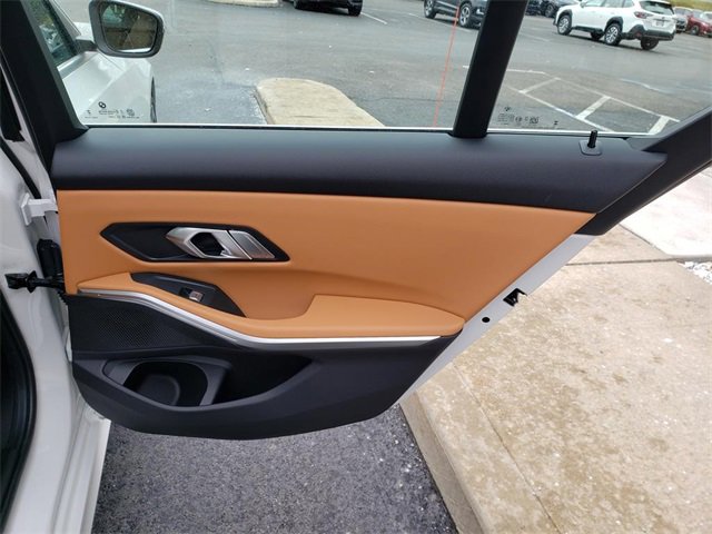 New 2026 BMW 330i xDrive Sedan w/ Premium Package image 16