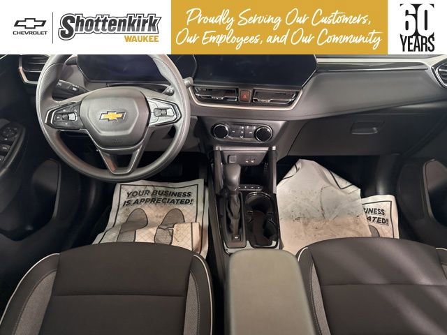 Used 2024 Chevrolet TrailBlazer LS w/ LS Convenience Package image 23