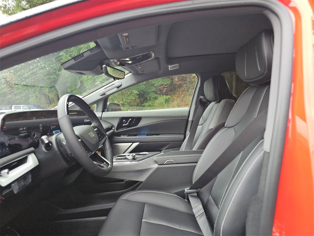 New 2026 Cadillac Optiq Sport 1 image 21