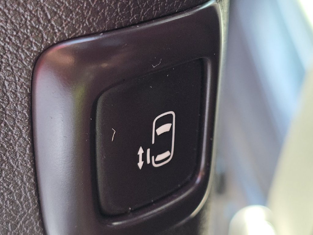 Used 2018 Kia Sedona SX Limited w/ SX Limited Prestige Package FWD image 29