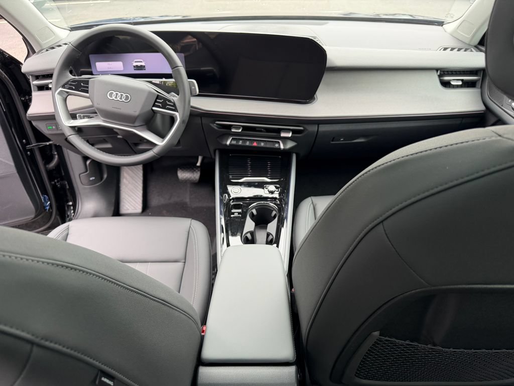 New 2026 Audi Q3 quattro 2.0T AWD/4WD image 17