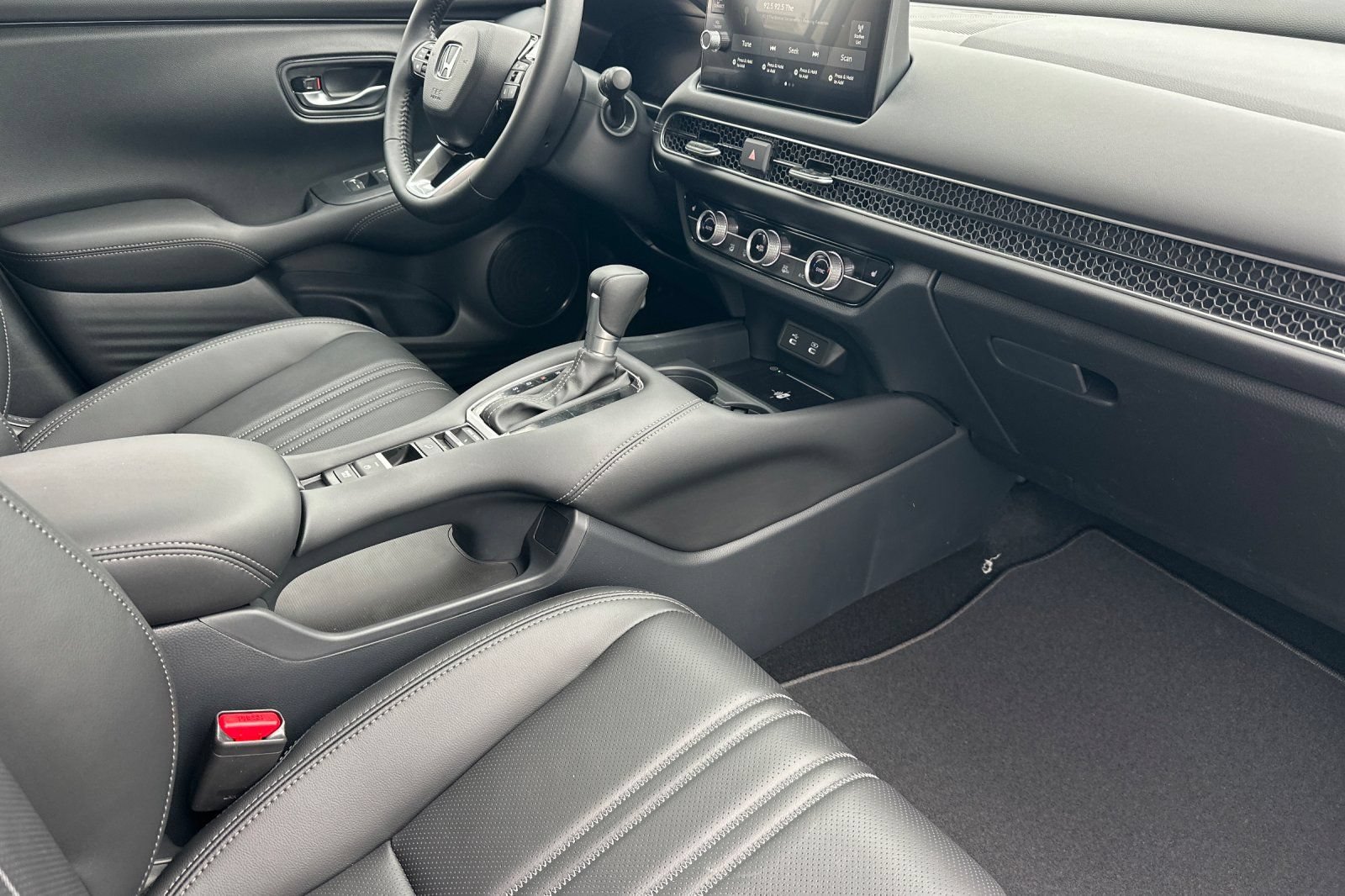New 2027 Honda HR-V EX-L image 18