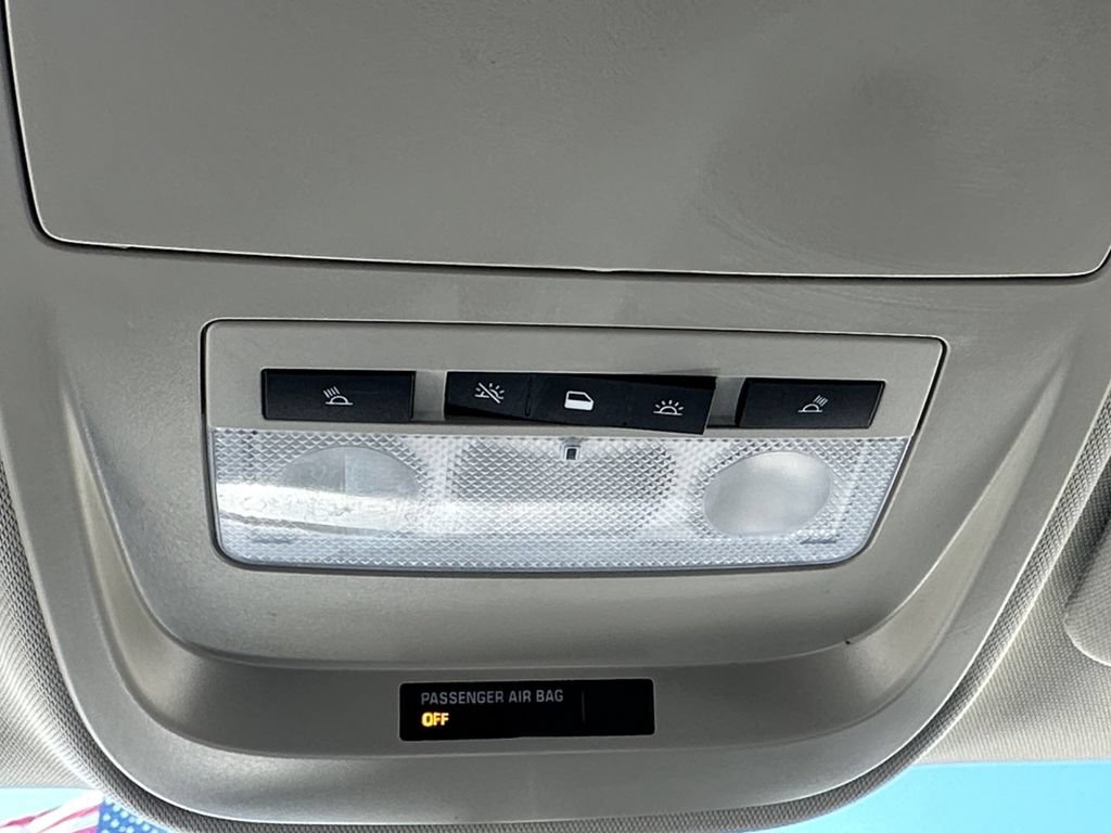 Used 2022 Chevrolet Colorado LT w/ Fleet Safety Package AWD/4WD image 16