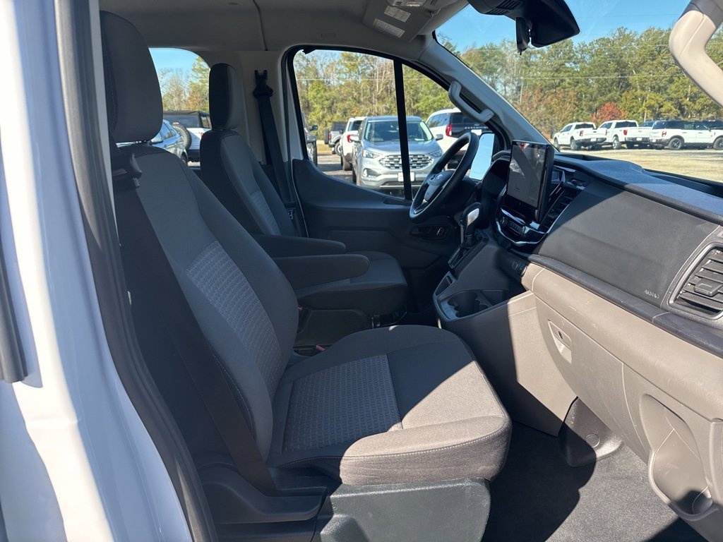 Used 2023 Ford Transit 350 XLT image 6