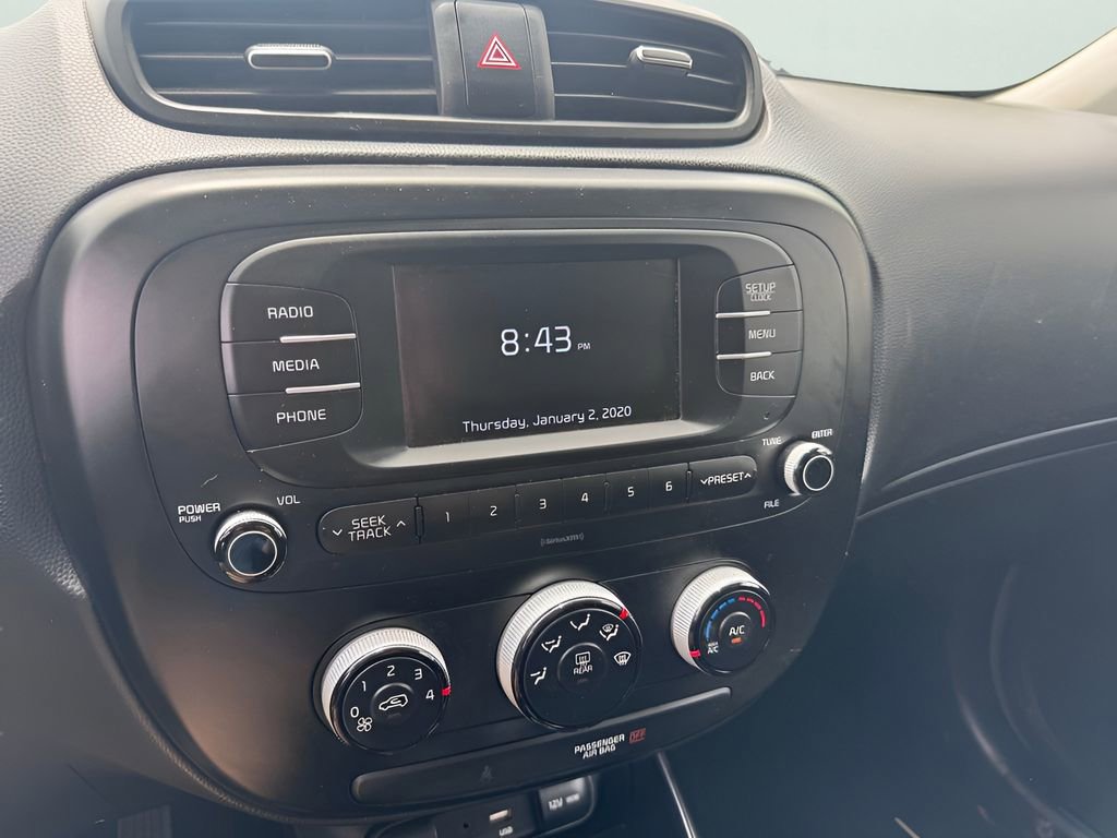 Used 2017 Kia Soul FWD image 22