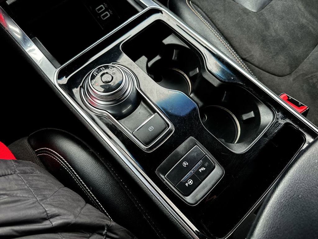 Used 2020 Ford Edge ST w/ Equipment Group 401A AWD/4WD image 20