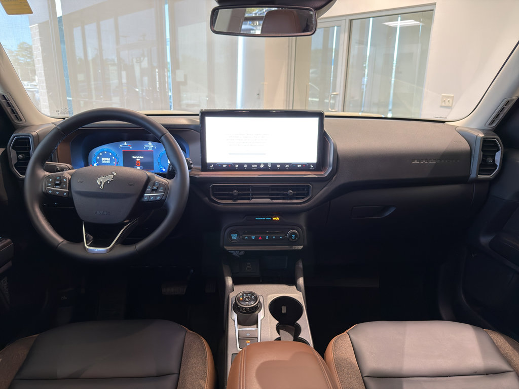 Used 2025 Ford Bronco Sport Outer Banks w/ Outer Banks Tech Package+ image 16