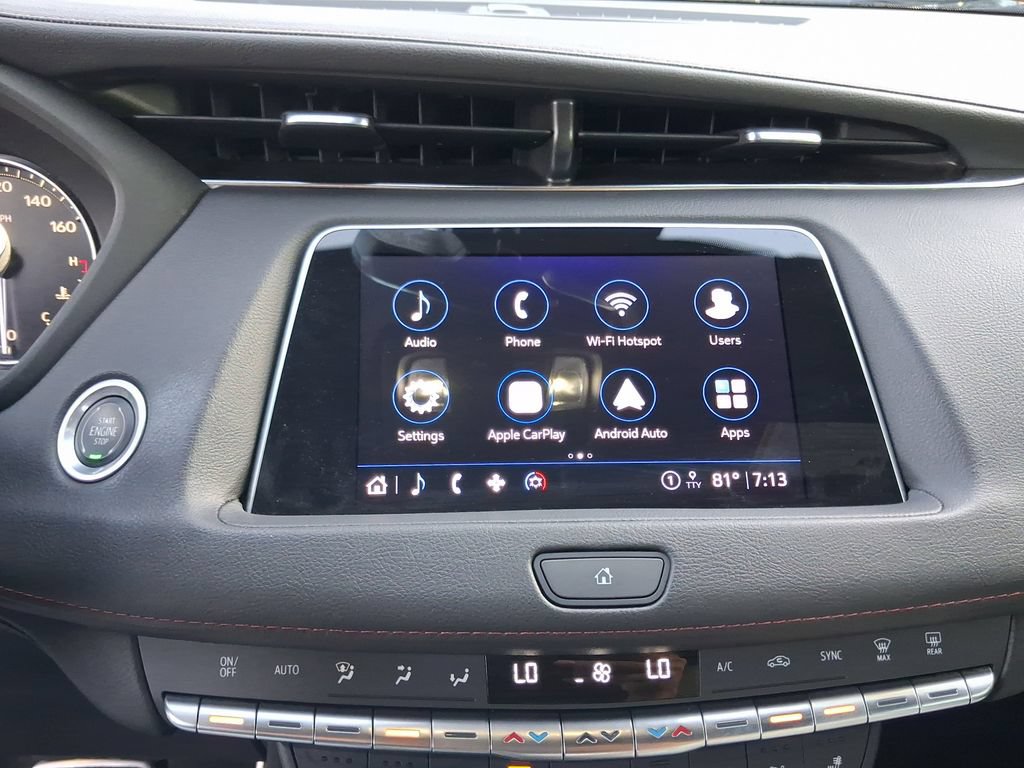Used 2022 Cadillac XT4 Sport w/ Comfort Package FWD image 21