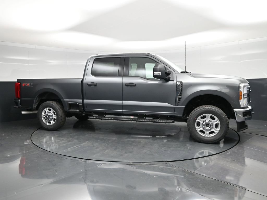 New 2026 Ford F250 XLT AWD/4WD image 3
