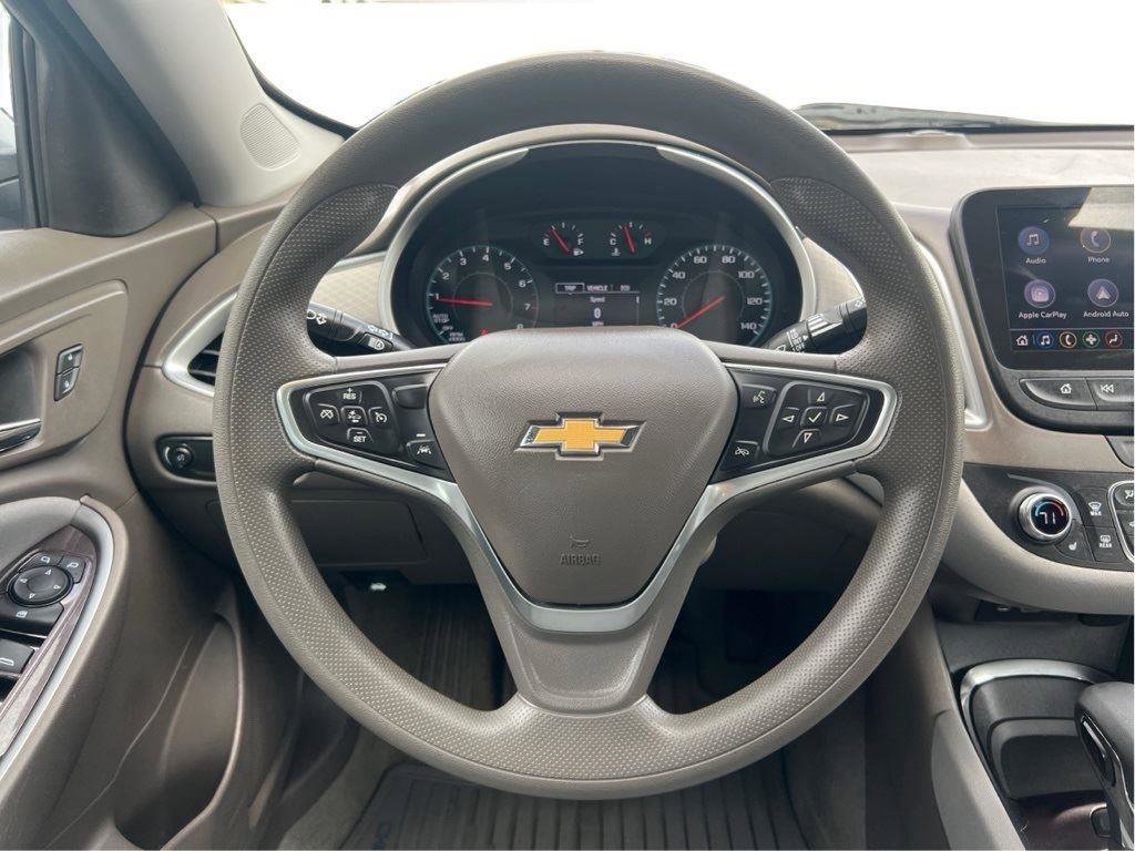 Used 2023 Chevrolet Malibu LT w/ Driver Confidence Package image 17
