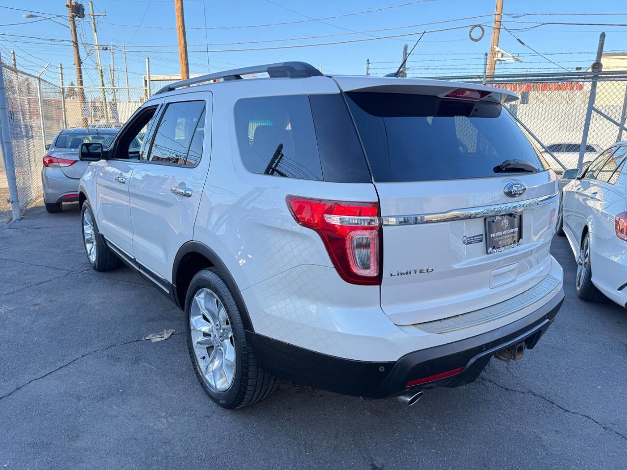 Used 2014 Ford Explorer Limited w/ Equipment Group 302A image 4