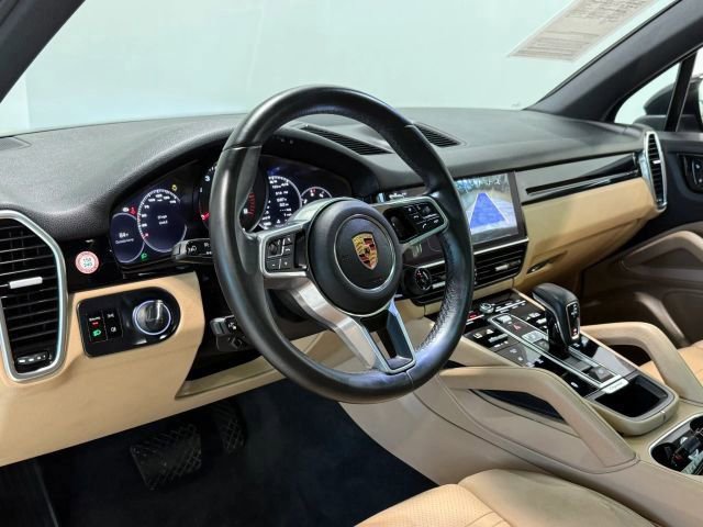Used 2019 Porsche Cayenne AWD/4WD image 14