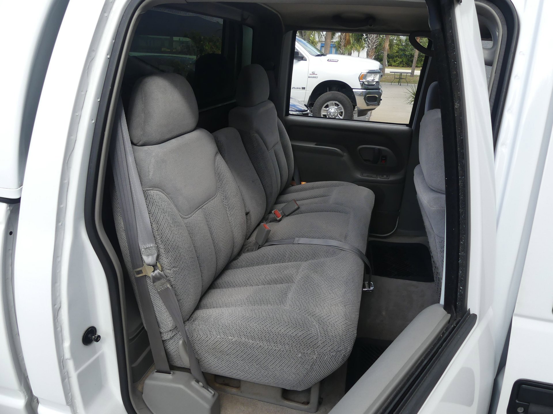Used 2000 Chevrolet Silverado 3500 2WD Crew Cab image 84