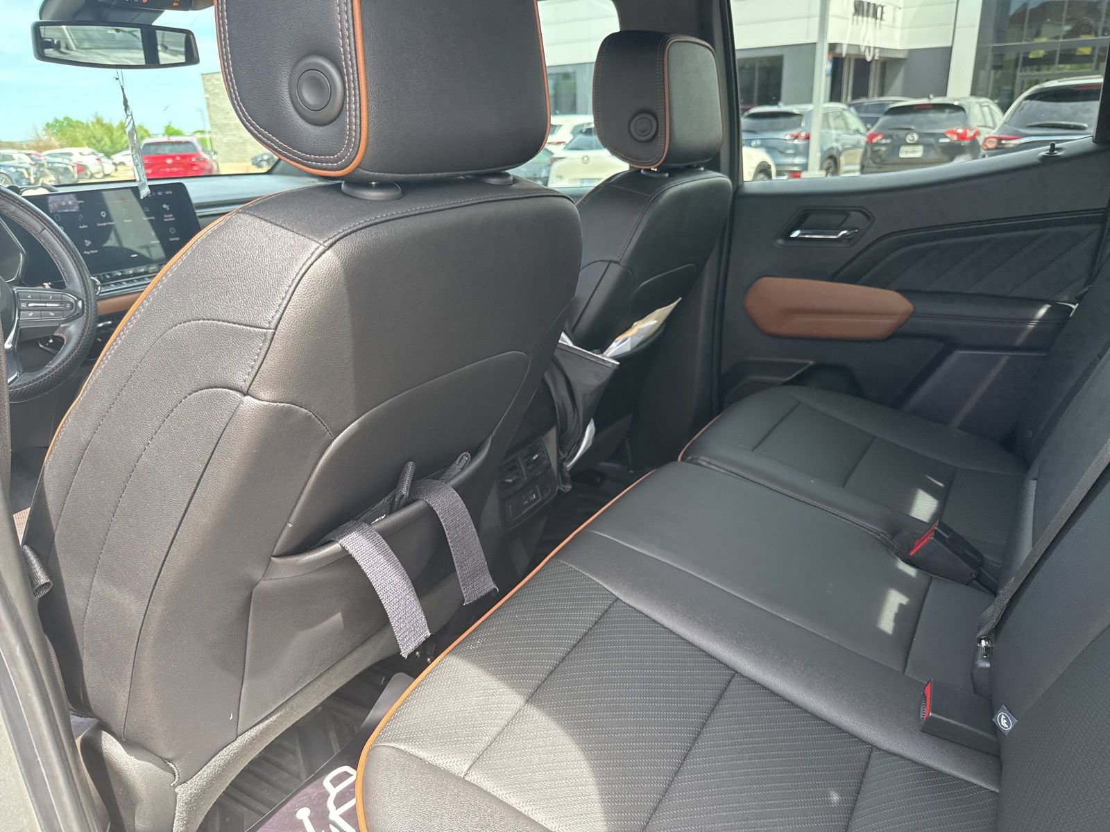 Used 2023 GMC Canyon AT4 w/ AT4 Premium Package image 26