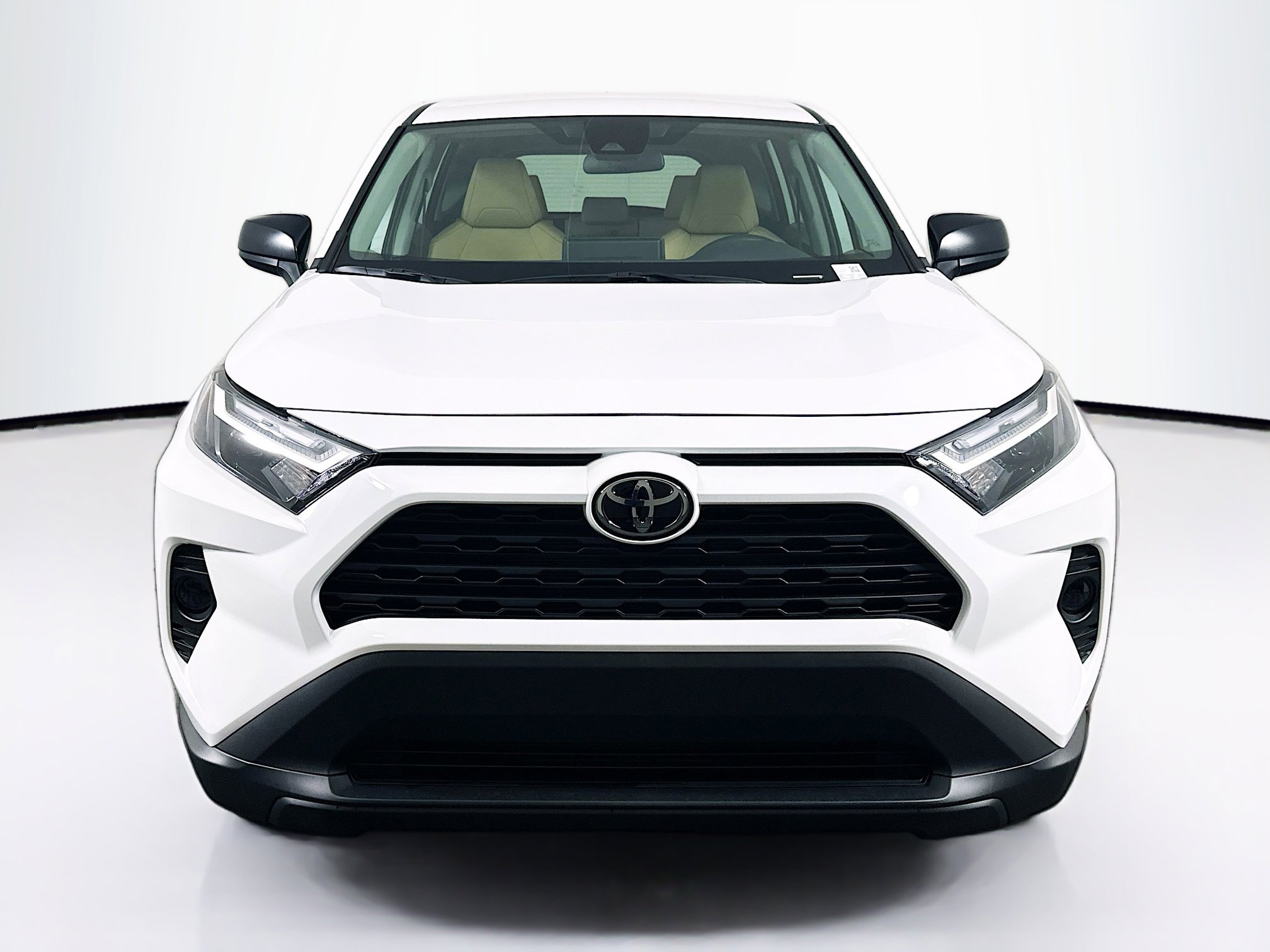 Used 2025 Toyota RAV4 LE image 2