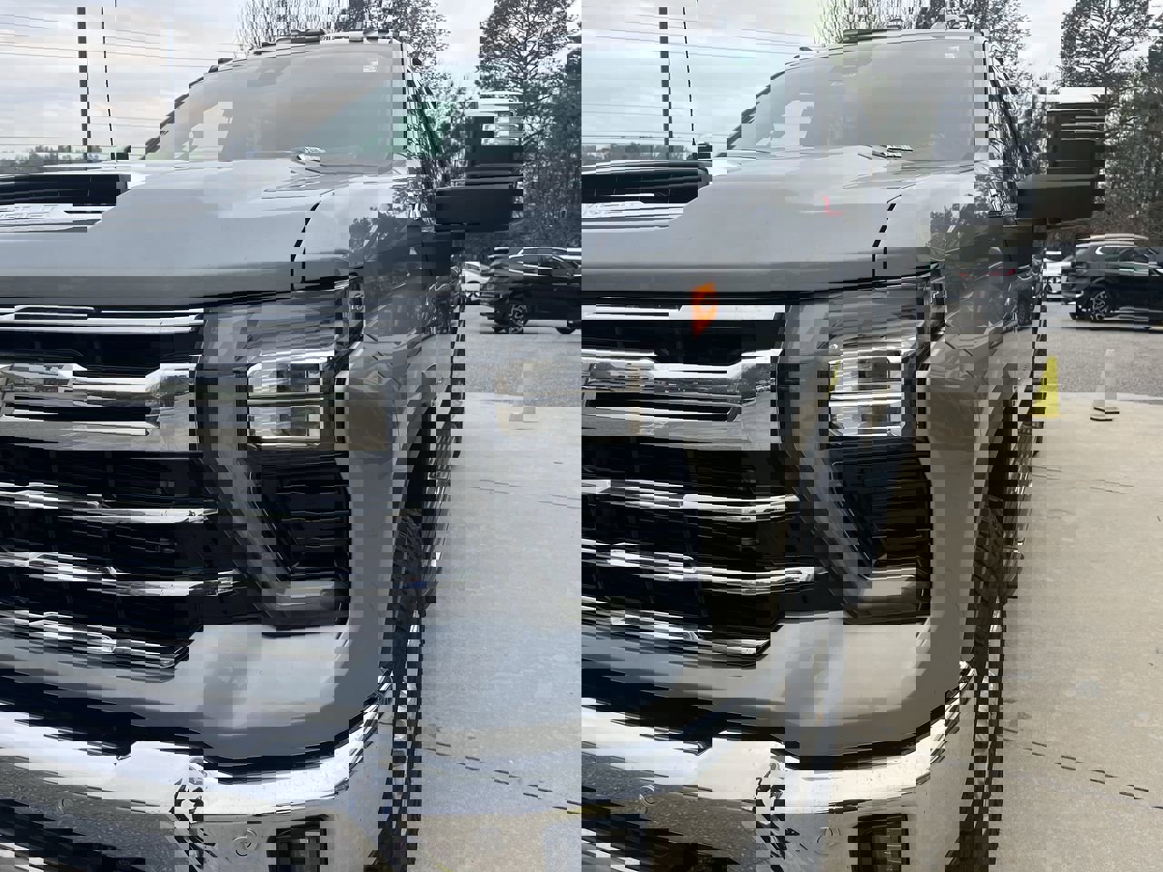 Used 2024 Chevrolet Silverado 2500 LTZ w/ LTZ Plus Package image 11