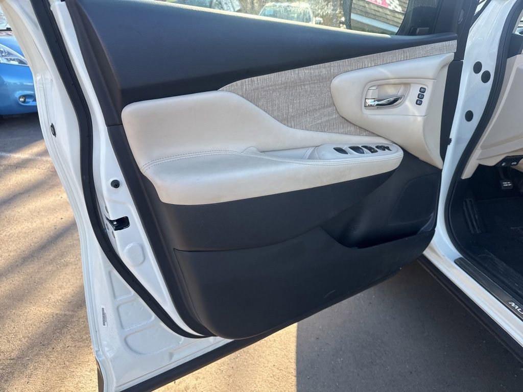 Used 2020 Nissan Murano SL w/ Moonroof Package image 30