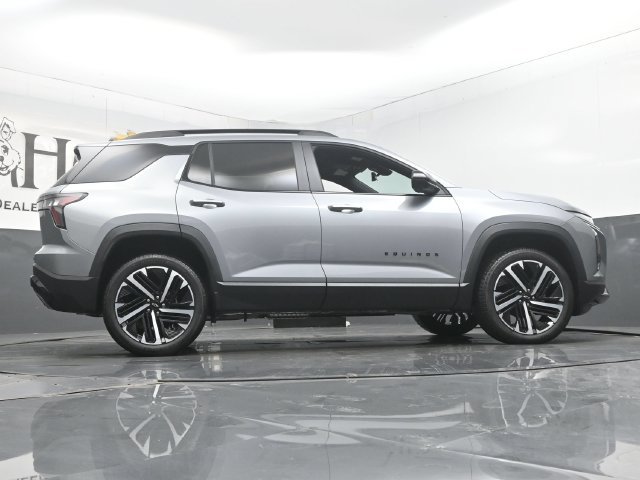 New 2027 Chevrolet Equinox RS w/ Safety and Technology Package AWD/4WD image 31