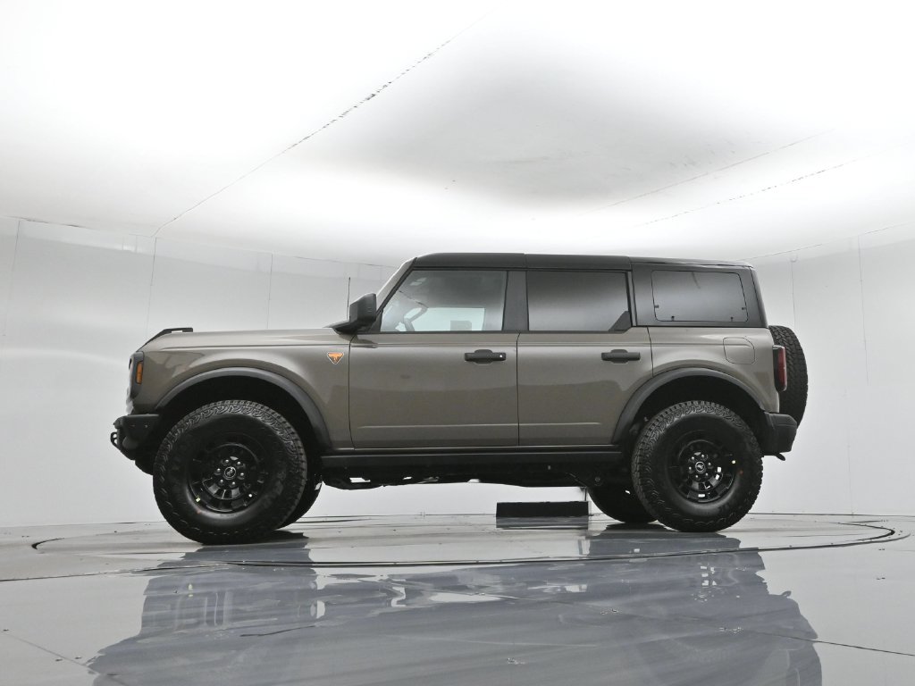 New 2026 Ford Bronco Badlands AWD/4WD image 48