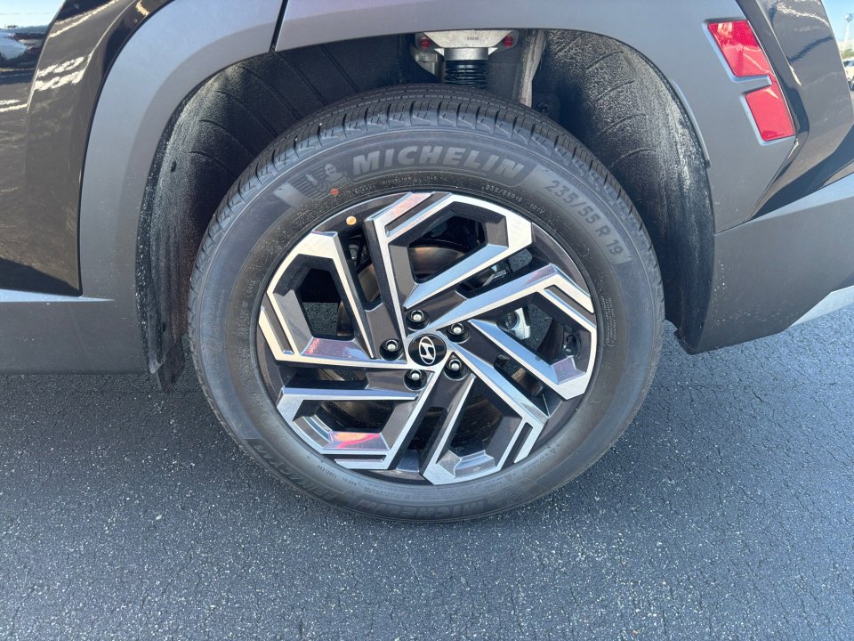 New 2025 Hyundai Tucson Limited image 22