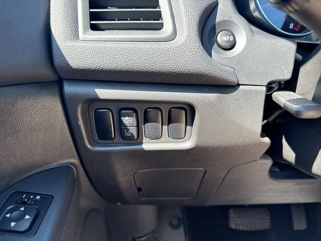 Used 2024 Mitsubishi Outlander Sport ES AWD/4WD image 18