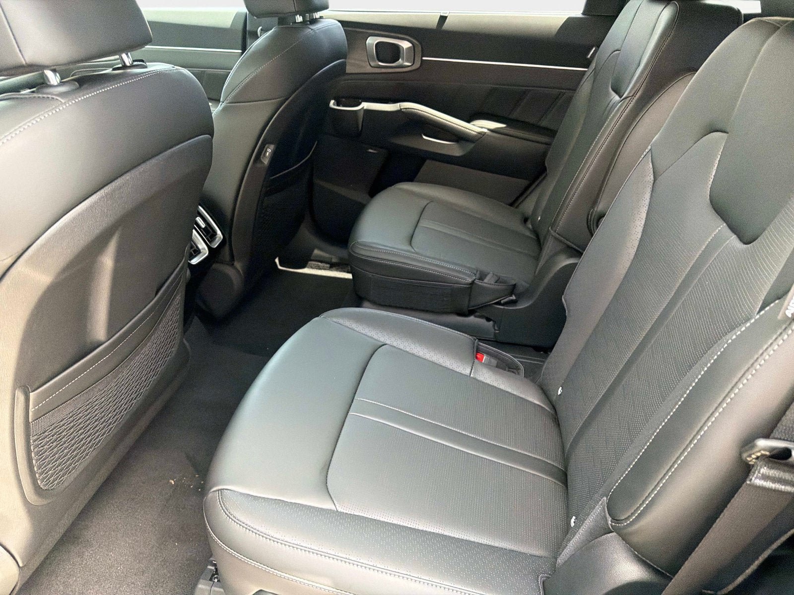 New 2026 Kia Sorento SX AWD/4WD image 11