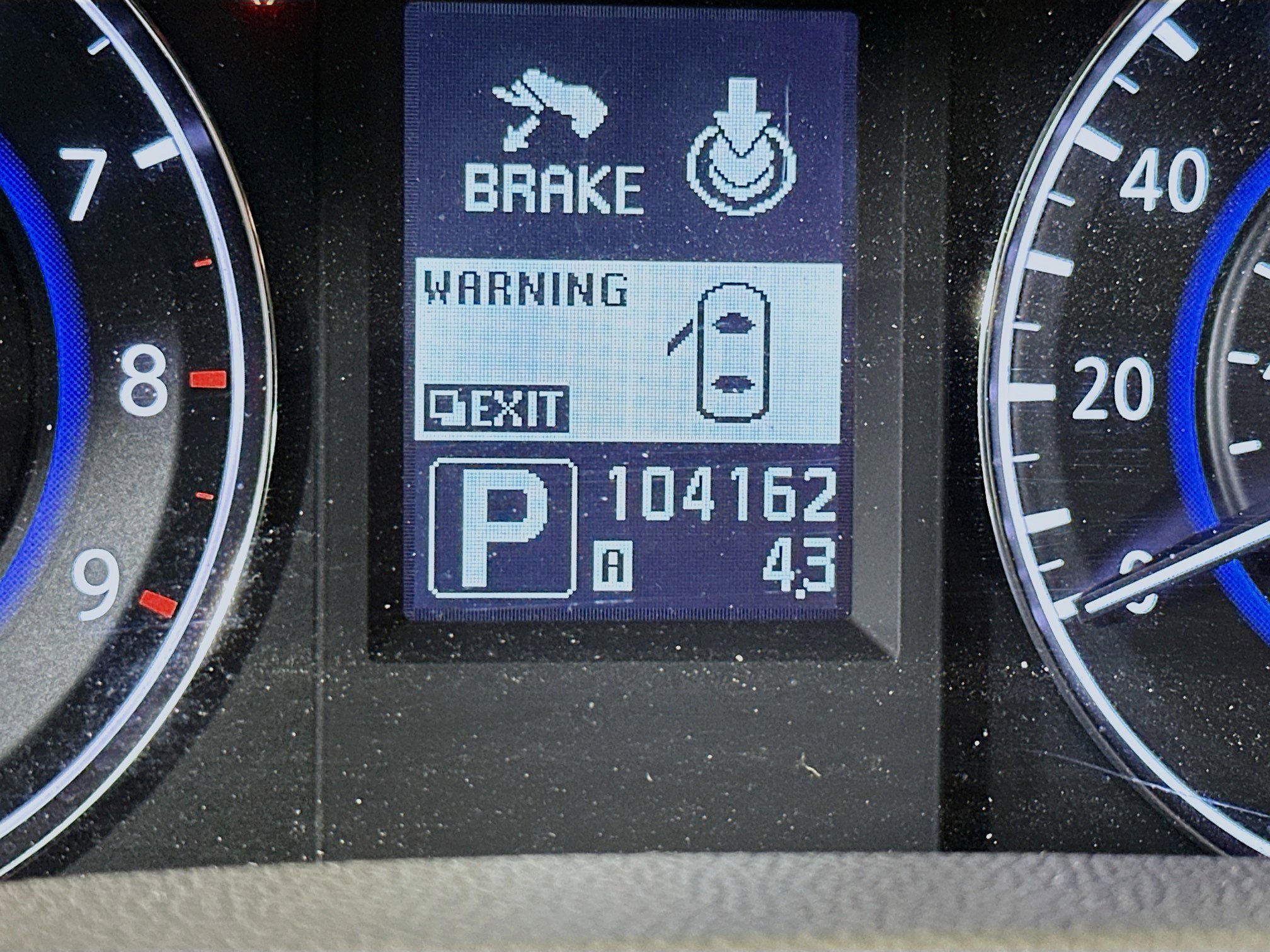 Used 2013 INFINITI G37 Journey w/ Premium Pkg image 19