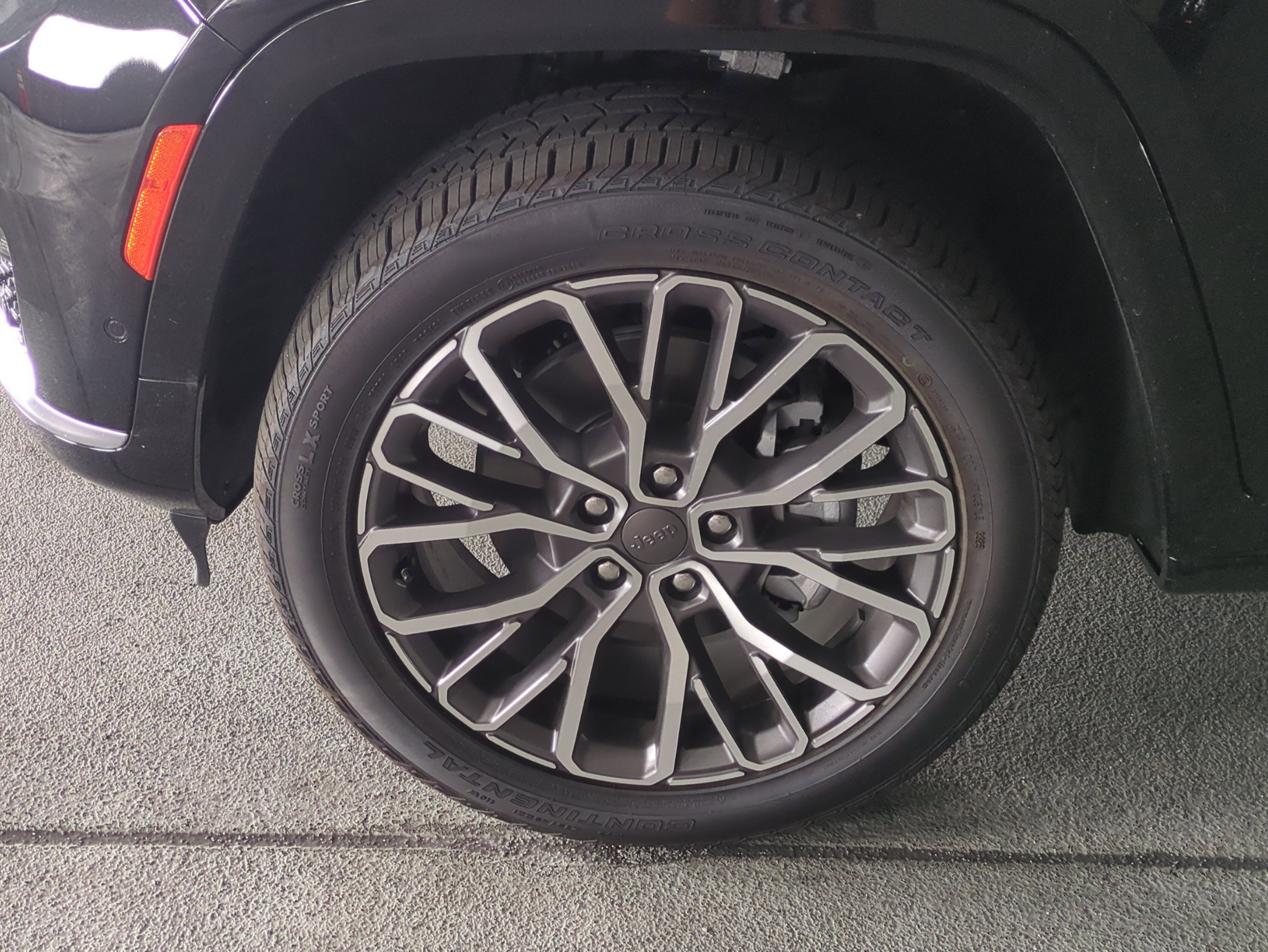 New 2025 Jeep Grand Cherokee L Summit image 11