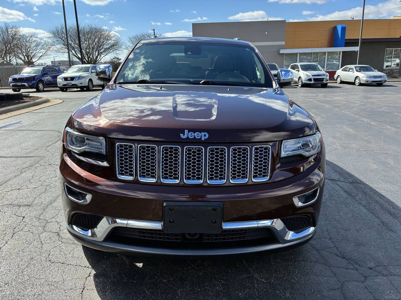 Used 2014 Jeep Grand Cherokee Summit AWD/4WD image 3