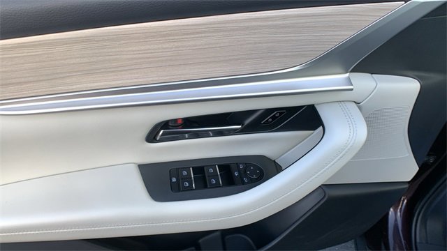 Used 2024 MAZDA CX-90 Plug-In Hybrid w/ Premium Plus image 10