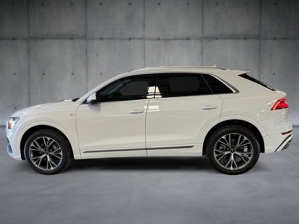 Used 2023 Audi Q8 Premium Plus w/ Premium Plus Package AWD/4WD image 2