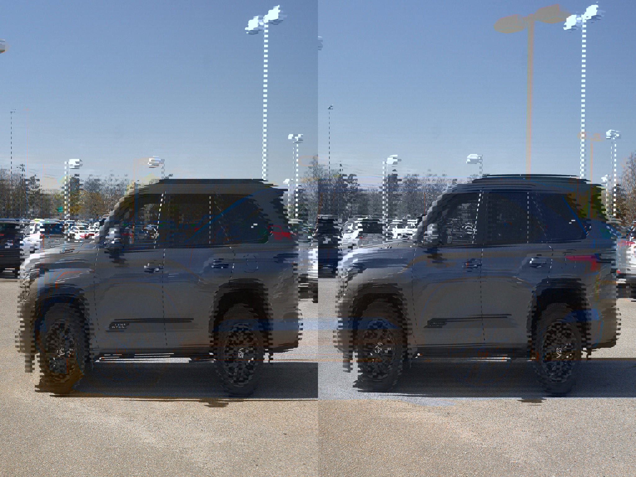 Used 2024 Toyota Sequoia Platinum AWD/4WD image 13