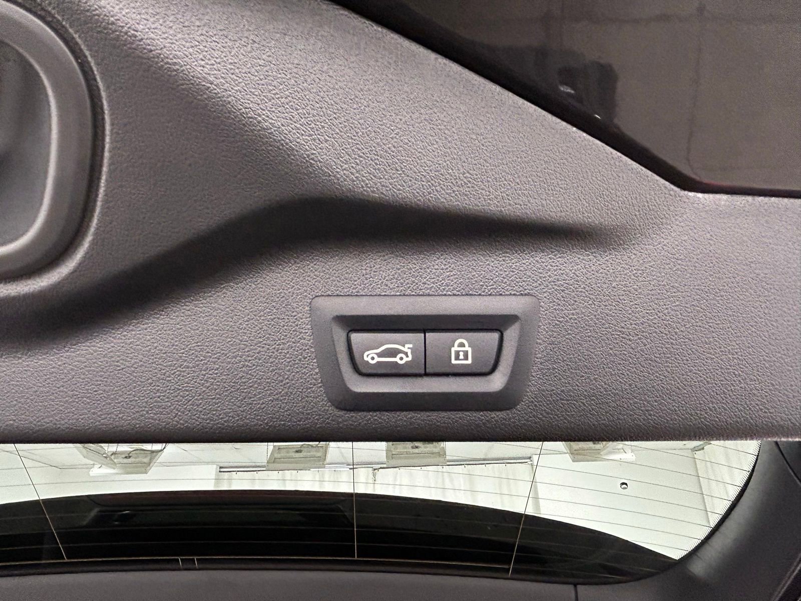 Used 2023 BMW X5 xDrive40i image 40