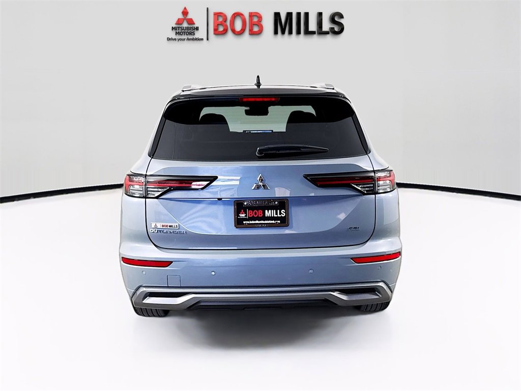 New 2025 Mitsubishi Outlander SEL image 6