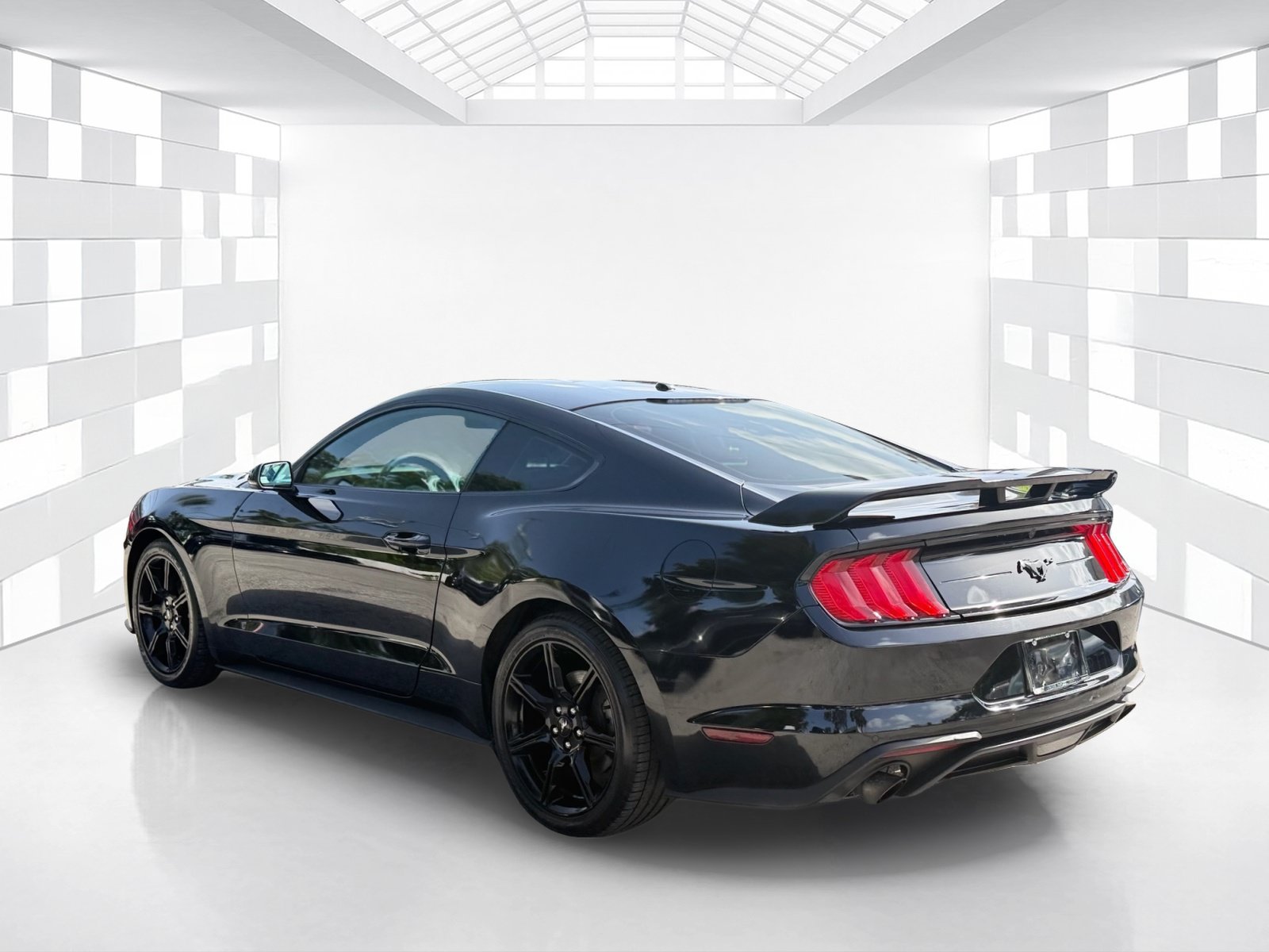 Used 2020 Ford Mustang Premium w/ Equipment Group 201A RWD image 5