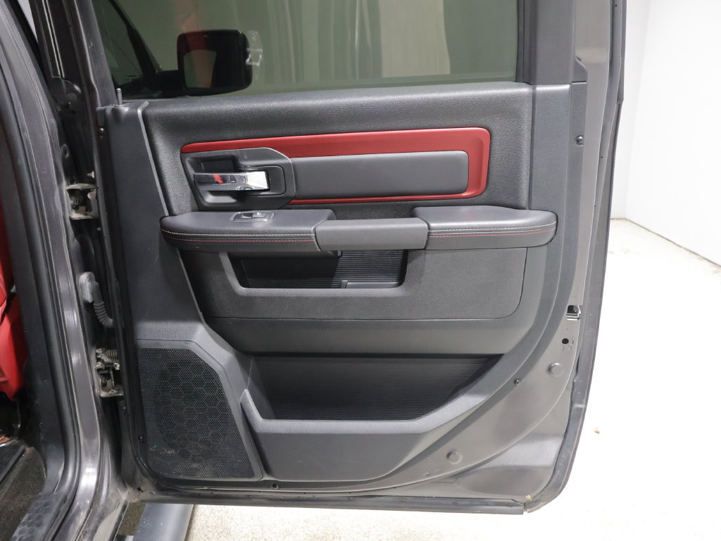 Used 2017 RAM 1500 Rebel AWD/4WD image 21