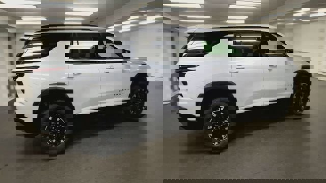 New 2026 Chevrolet Traverse Z71 w/ Driver Confidence Package image 9