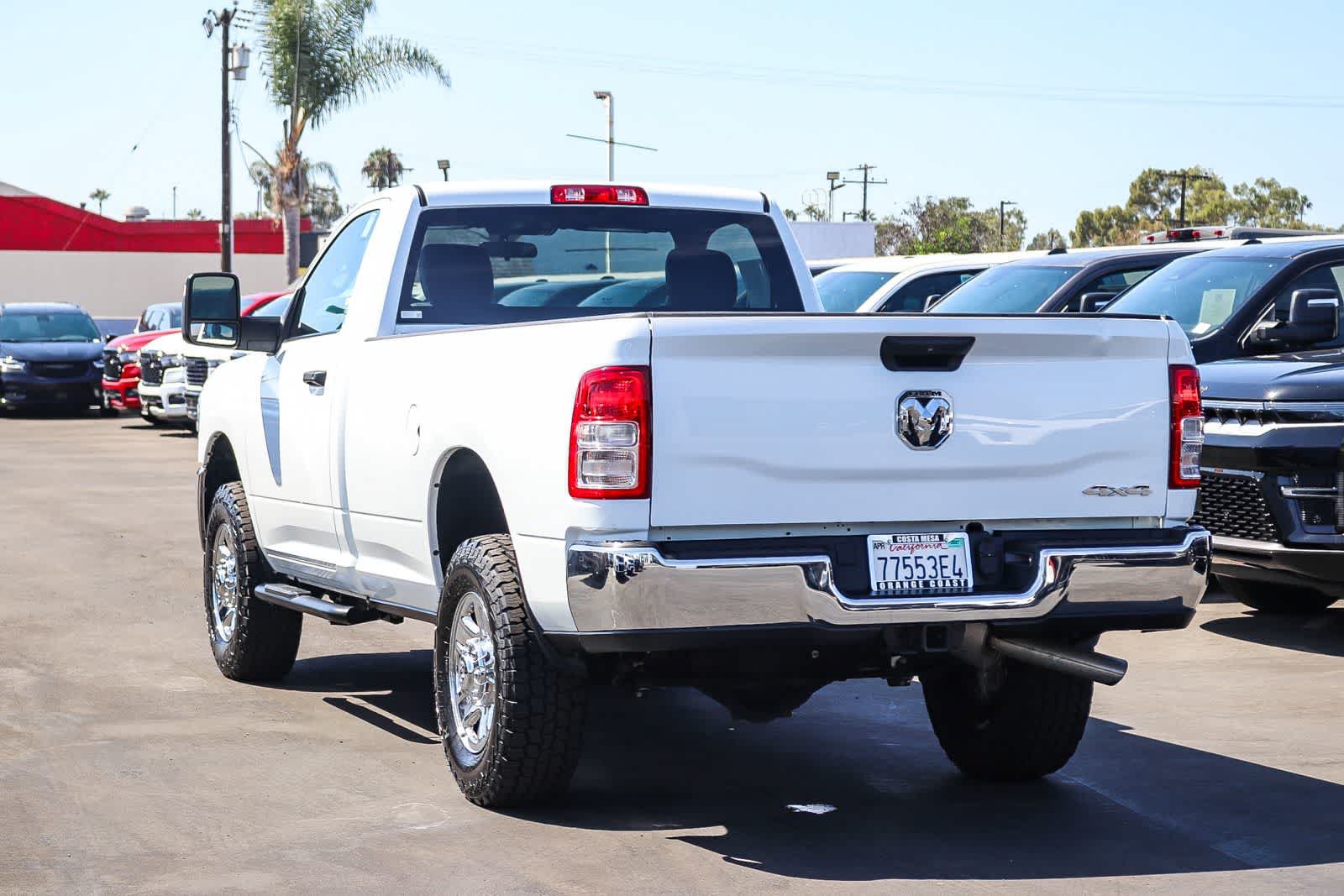 Used 2024 RAM 2500 Tradesman w/ Chrome Appearance Group AWD/4WD image 6