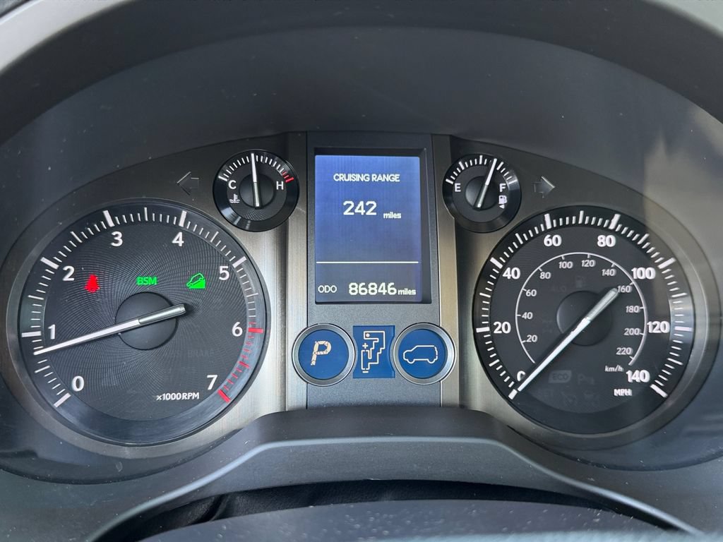 Used 2019 Lexus GX 460 Premium AWD/4WD image 25