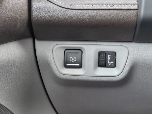 Used 2018 GMC Acadia SLT FWD image 25