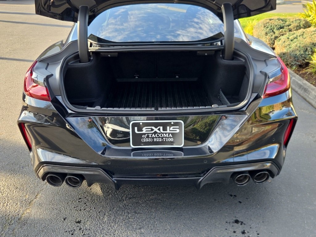 Used 2022 BMW M8 Competition w/ M Carbon Exterior Package image 17