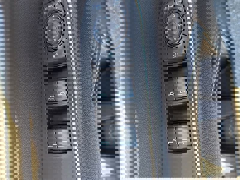 New 2026 GMC Sierra 1500 Elevation image 7