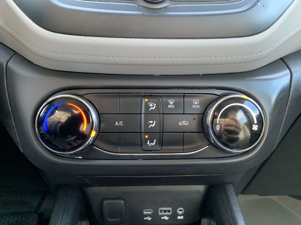 Used 2022 Chevrolet TrailBlazer LS image 16