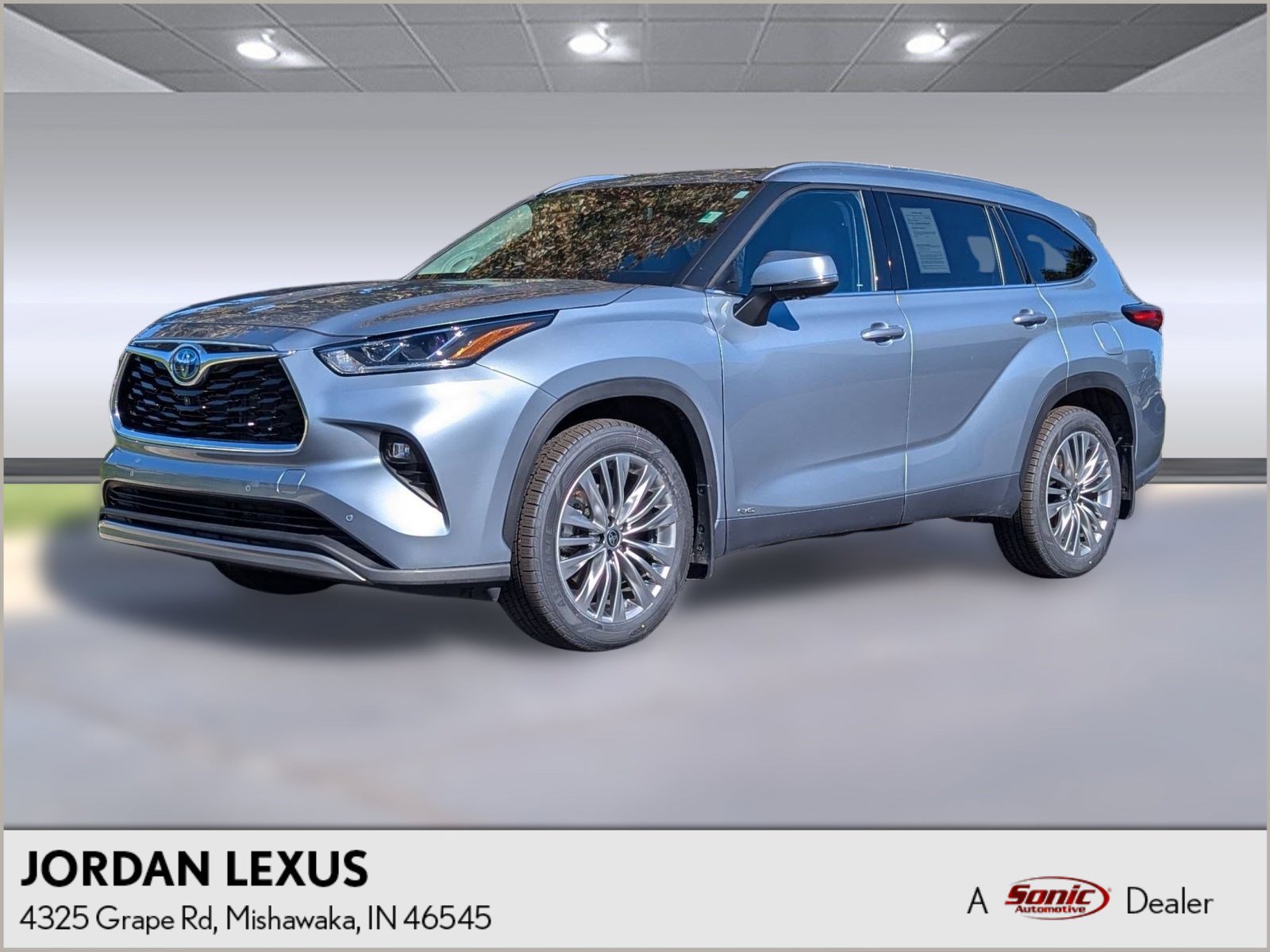 Used 2023 Toyota Highlander Platinum