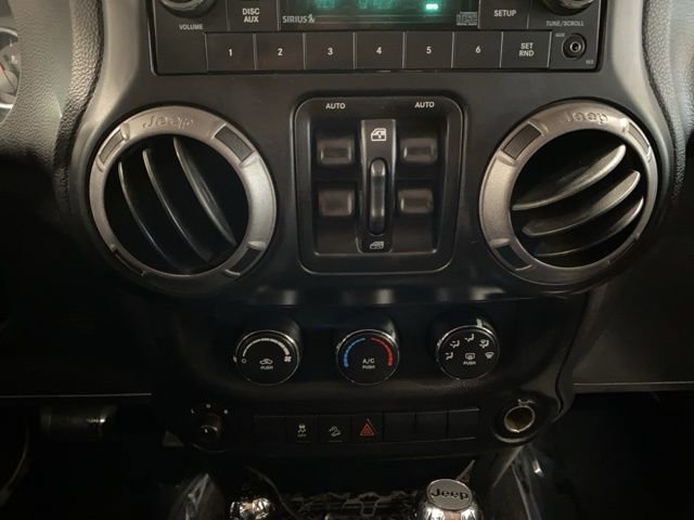 Used 2013 Jeep Wrangler Unlimited Sport AWD/4WD image 15