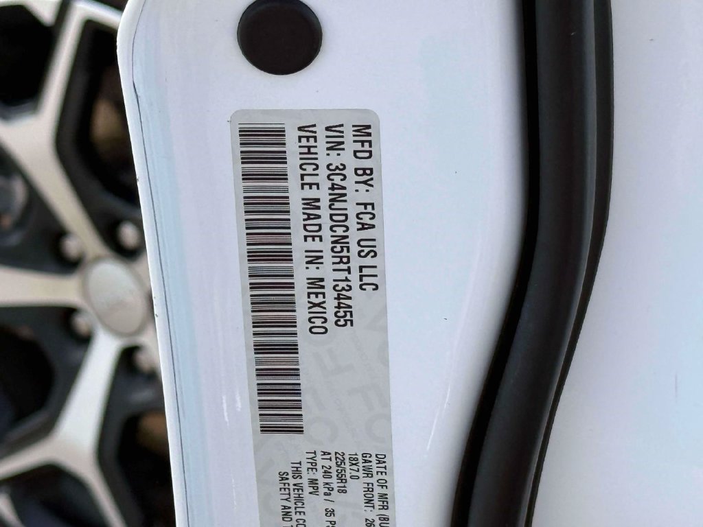 Used 2024 Jeep Compass Limited AWD/4WD image 19