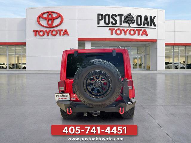 Used 2014 Jeep Wrangler Unlimited Rubicon AWD/4WD image 4